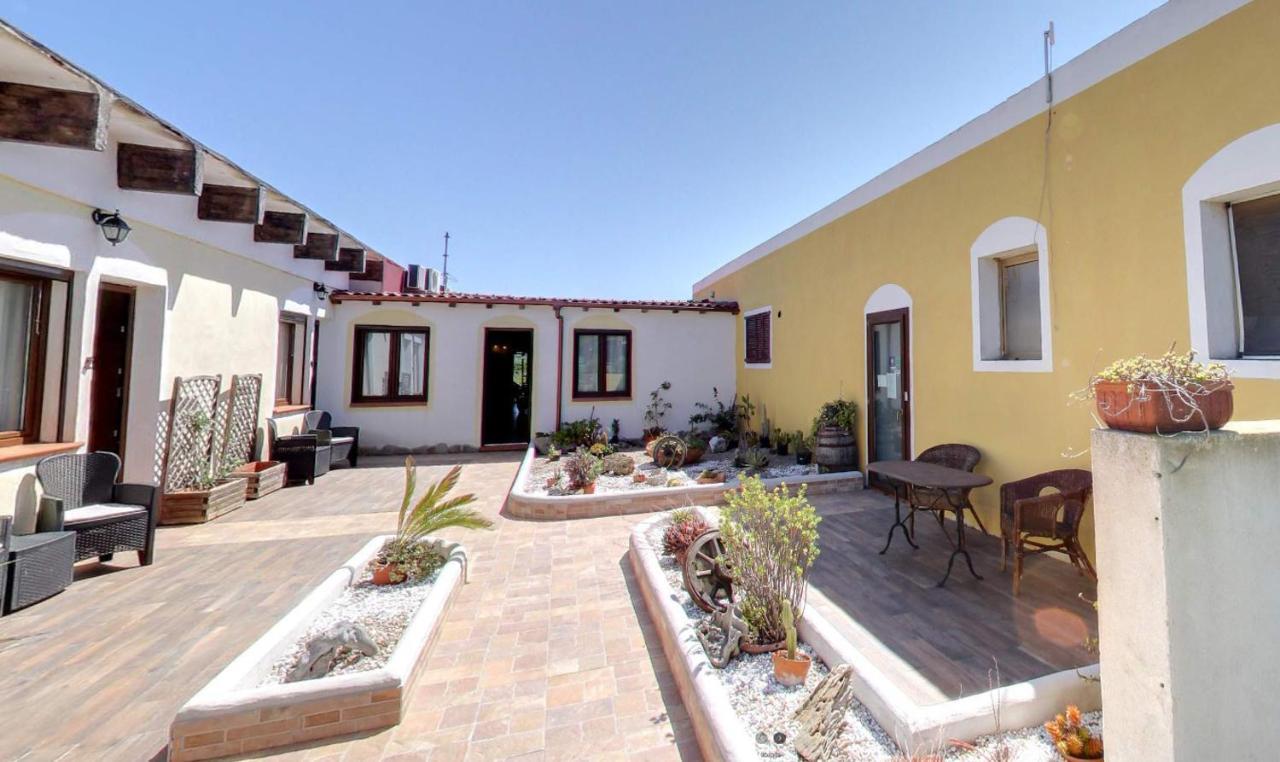 סטינטינו La Tankitta Turismo Rurale מראה חיצוני תמונה
